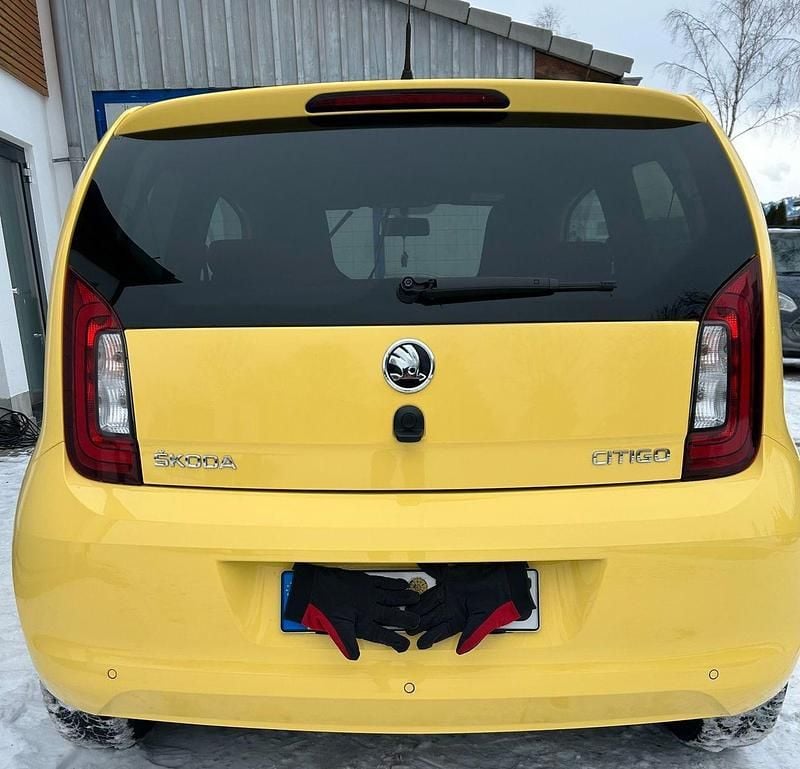 Gebraucht Skoda Citigo Clever 60 PS (44 kW) 2018 Gelb Kleinwagen