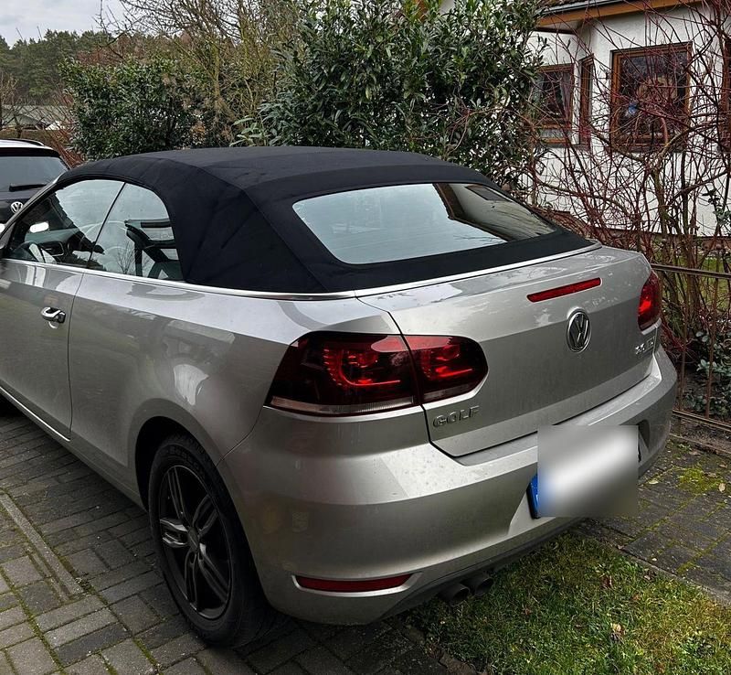 Gebraucht VW Golf Cabriolet 140 PS (102 kW) 2012 Grau Cabrio