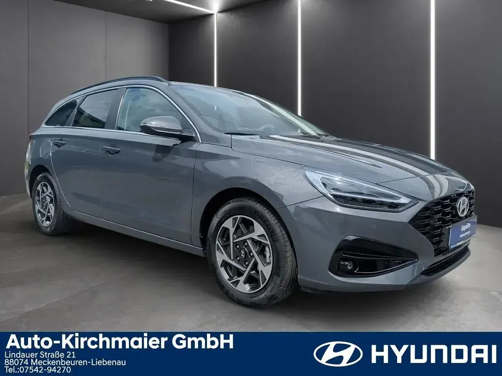 Gebraucht Hyundai i30 140 PS (102 kW) 2025 Grau Kombi