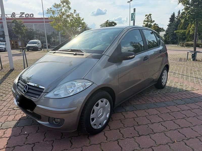 Grau Gebraucht 2006 Mercedes A170 Kleinwagen | 3.450 € (Fairer Preis) - Bild 1/4