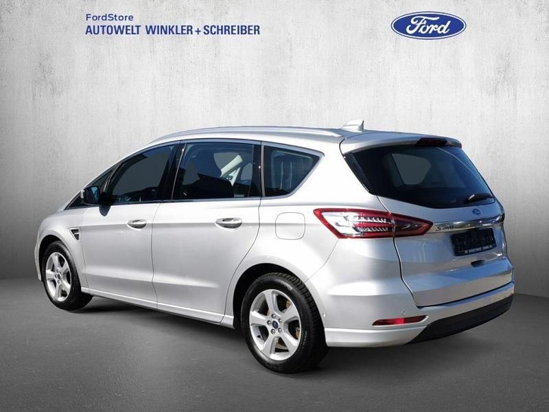 Gebraucht Ford S-MAX Titanium 165 PS (121 kW) 2020 Polarsilber metallic Van / Kleinbus
