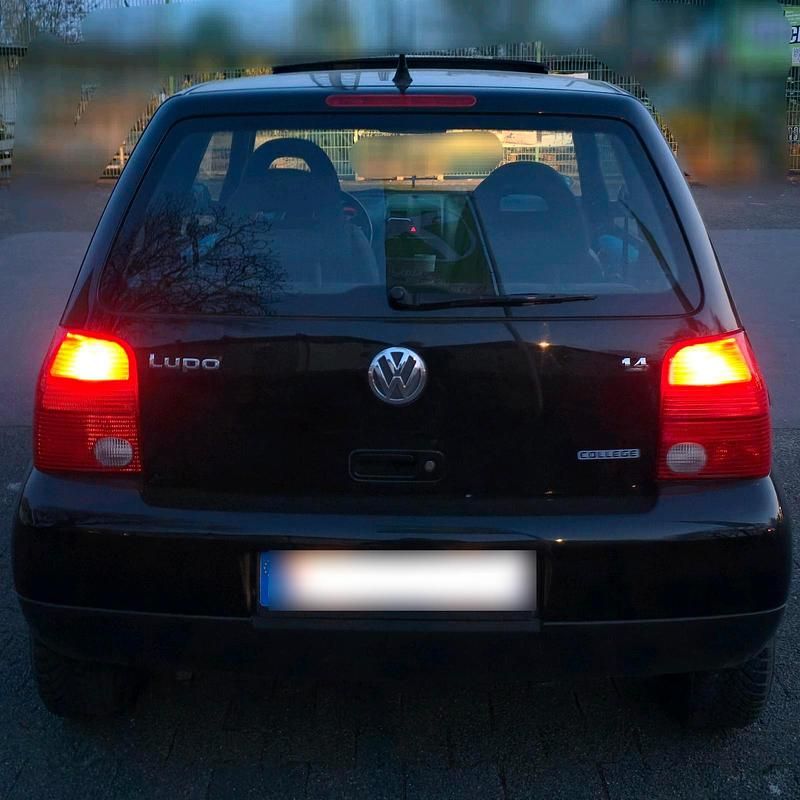 Gebraucht VW Lupo 75 PS (55 kW) 2001 Schwarz Kleinwagen