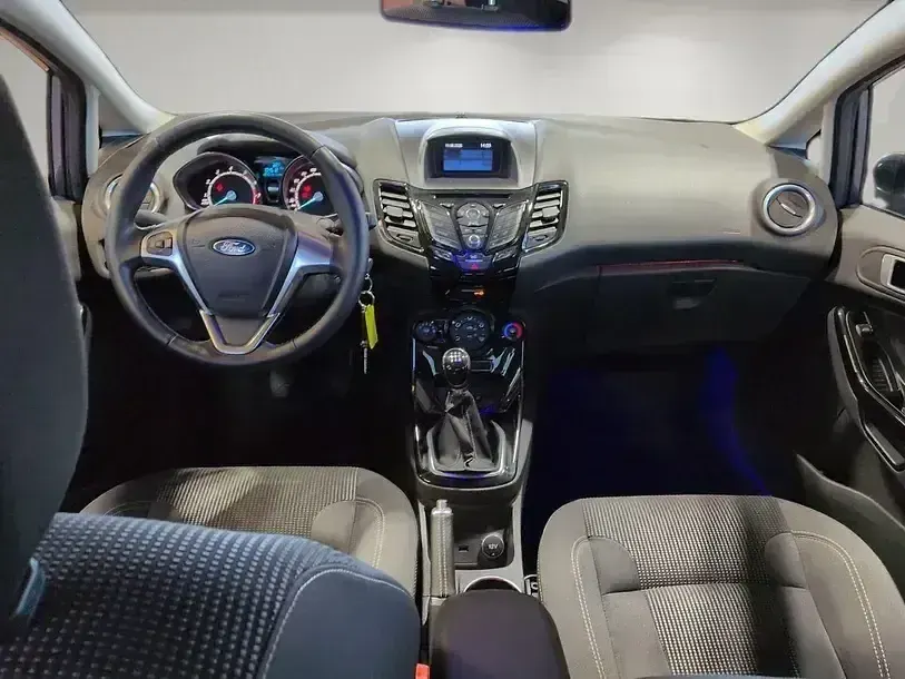 Gebraucht Ford Fiesta Titanium 101 PS (74 kW) 2017 Magnetic grau Kleinwagen