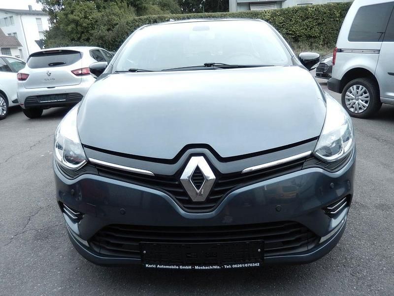 Gebraucht Renault Clio IV 90 PS (66 kW) 2019 Grau Limousine