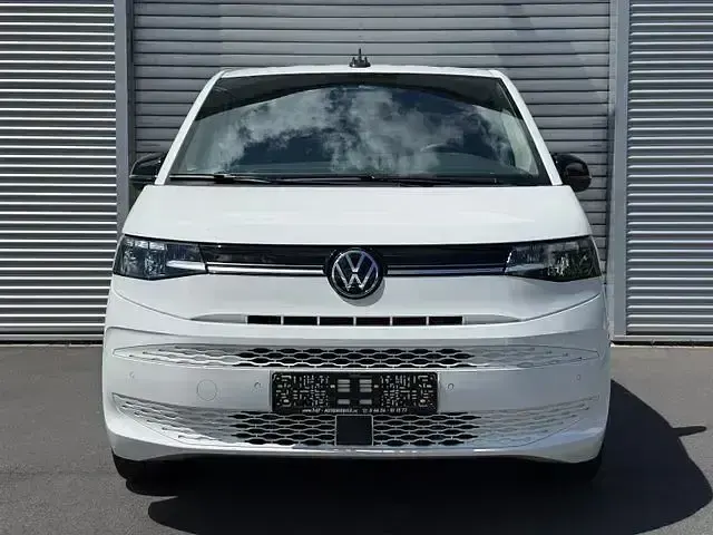 Gebraucht VW Multivan Goal 245 PS (180 kW) 2025 Weiß Van / Kleinbus