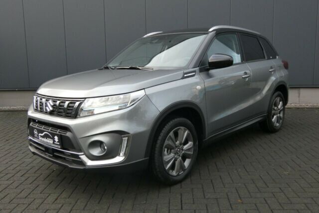 Gebraucht Suzuki Vitara 129 PS (94 kW) 2020 Schwarz metallic SUV