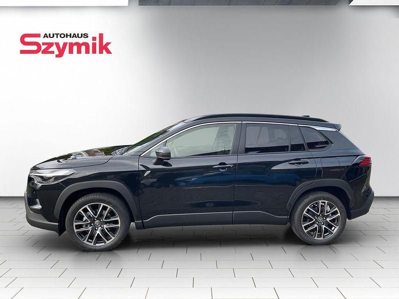 Neu Toyota Corolla Cross 140 PS (102 kW) 2025 Black mica SUV