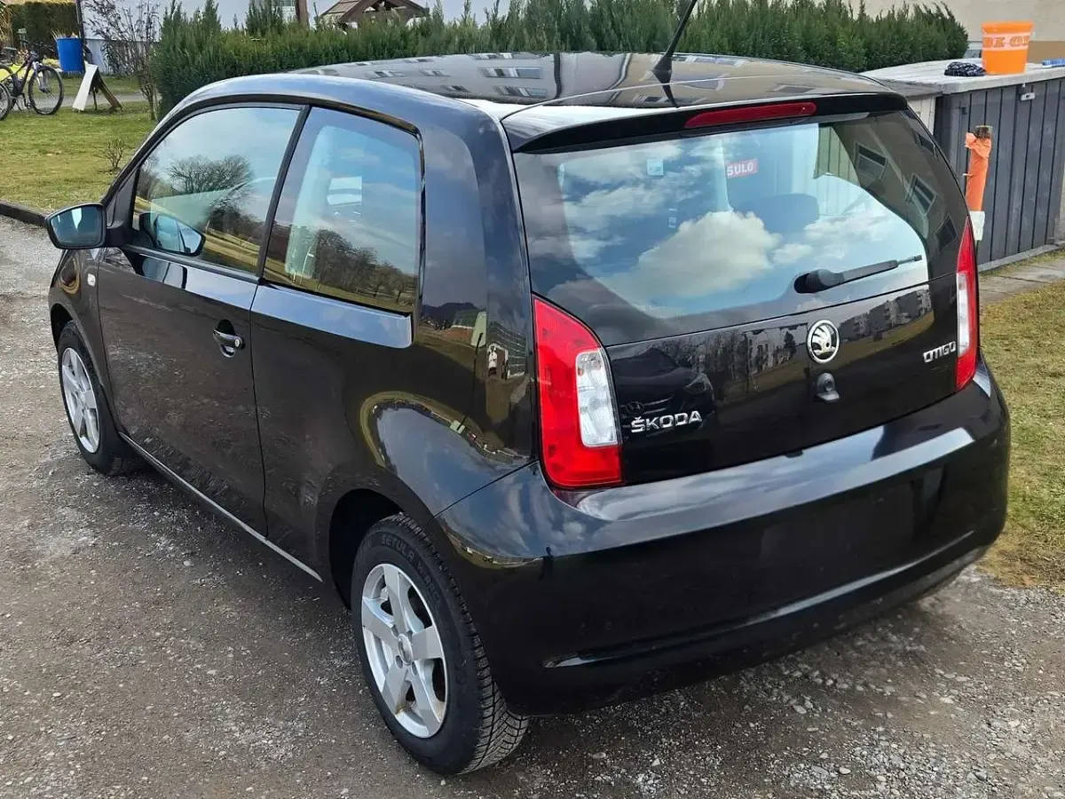 Używany Skoda Citigo Fun 60 KM (44 kW) 2017 Czarny Hatchback