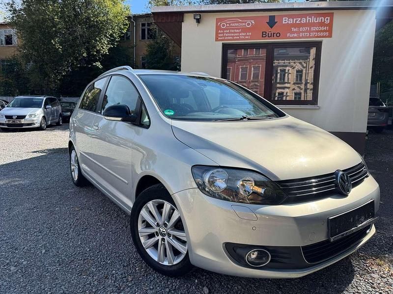 Grau Gebraucht 2012 VW Golf Plus Cross Style Van / Kleinbus | 7.990 € (Fairer Preis) - Bild 1/4