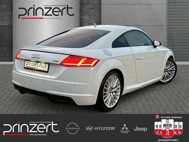 Gebraucht Audi TT S-Line 230 PS (169 kW) 2018 Gletscherweiß metallic Coupé