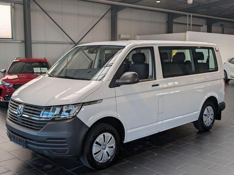 Weiß Gebraucht 2022 VW T6.1 Trendline Van | 32.900 € - Bild 1/4