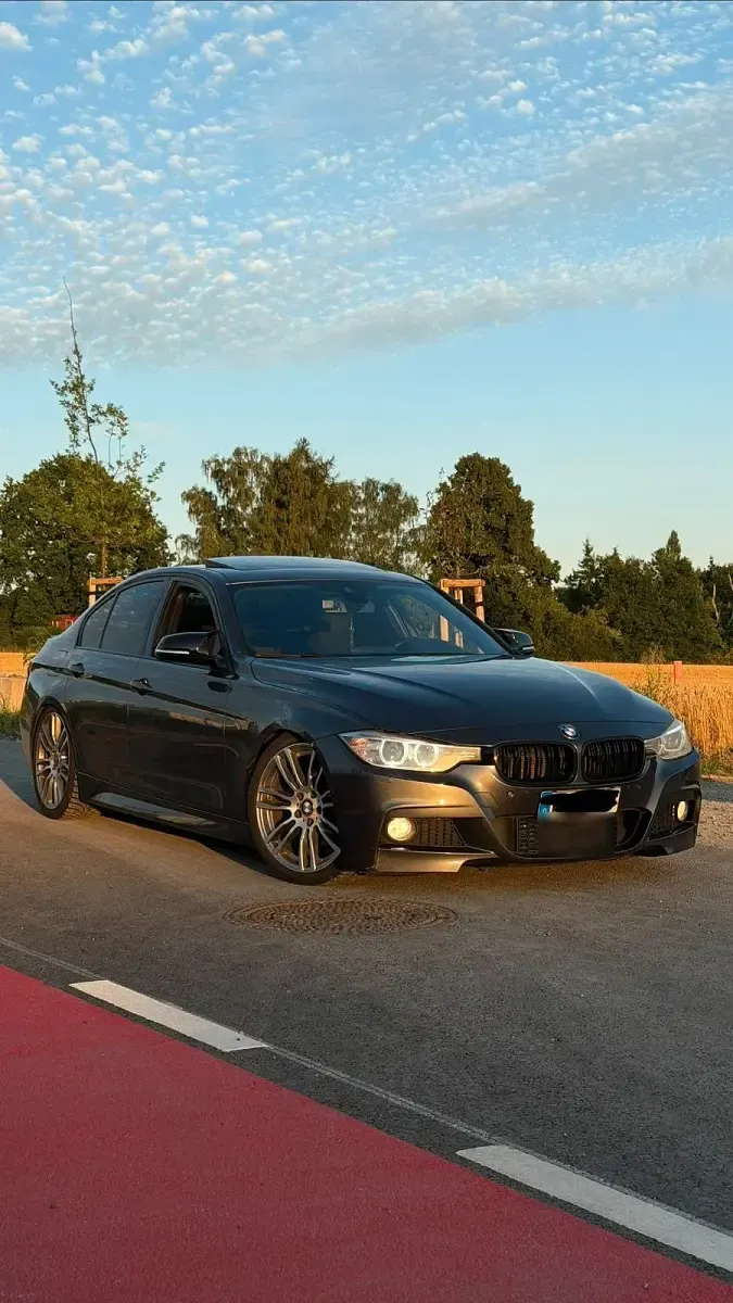 Gebraucht BMW 330 M Sport 374 PS (275 kW) 2012 Grau Limousine