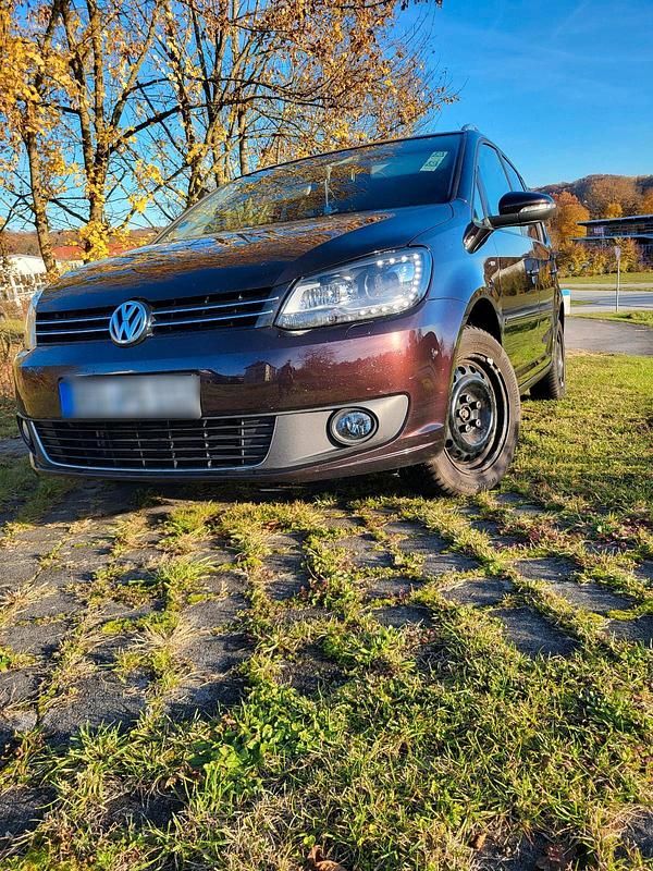 Gebraucht VW Touran 140 PS (102 kW) 2013 Violet Van / Kleinbus
