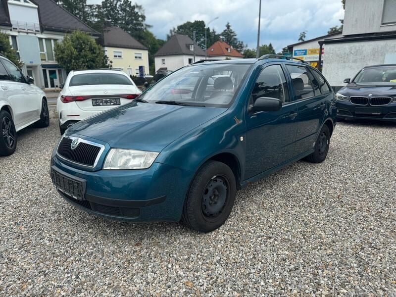 Blau Gebraucht 2003 Skoda Fabia Kombi | 200 € (Superpreis) - Bild 1/4