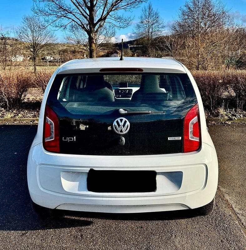 Gebraucht VW up! 60 PS (44 kW) 2015 Weiß Kleinwagen