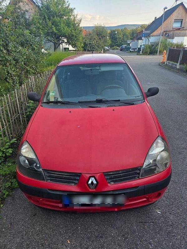 Rot Gebraucht 2003 Renault Clio II Extreme Limousine | 500 € (Superpreis) - Bild 1/4