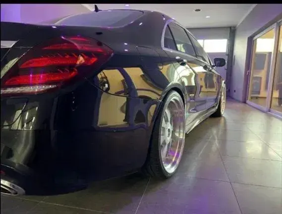 Gebraucht Mercedes S560 500 PS (367 kW) 2019 Schwarz Limousine