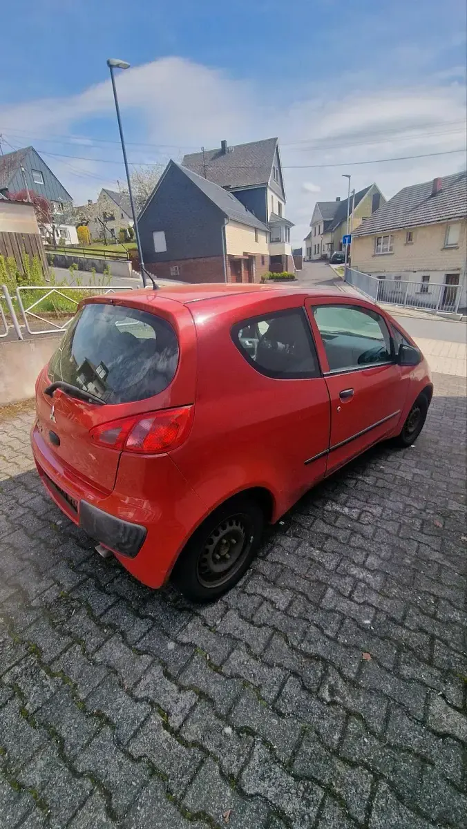 Gebraucht Mitsubishi Colt 95 PS (69 kW) 2004 Rot Kleinwagen