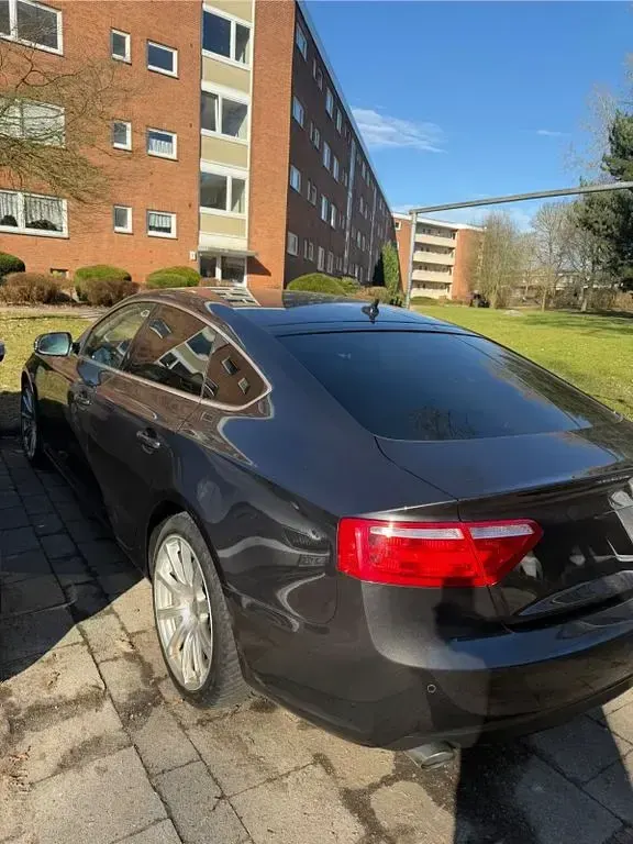 Gebraucht Audi A5 Sportback 177 PS (130 kW) 2014 Grau Kleinwagen