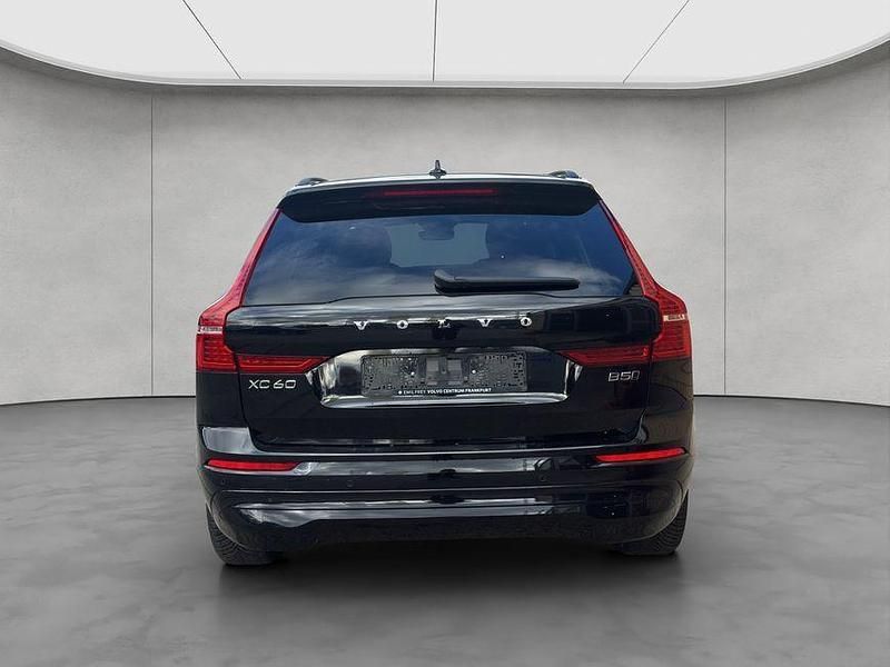 Gebraucht Volvo XC60 250 PS (183 kW) 2024 Schwarz SUV