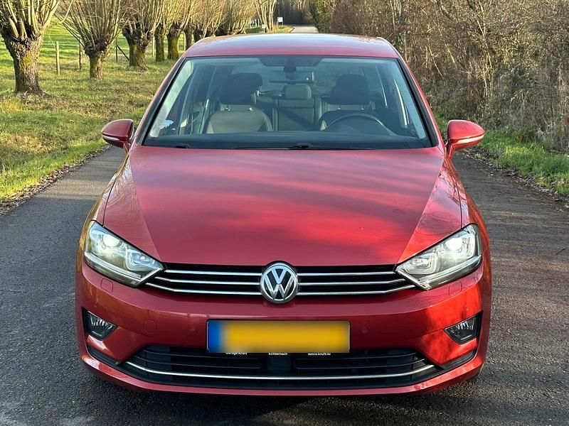 Gebraucht VW Golf VII 150 PS (110 kW) 2015 Rot Kleinwagen