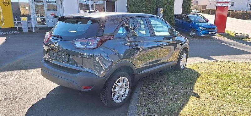 Gebraucht Opel Crossland Edition 131 PS (96 kW) 2017 Grau SUV