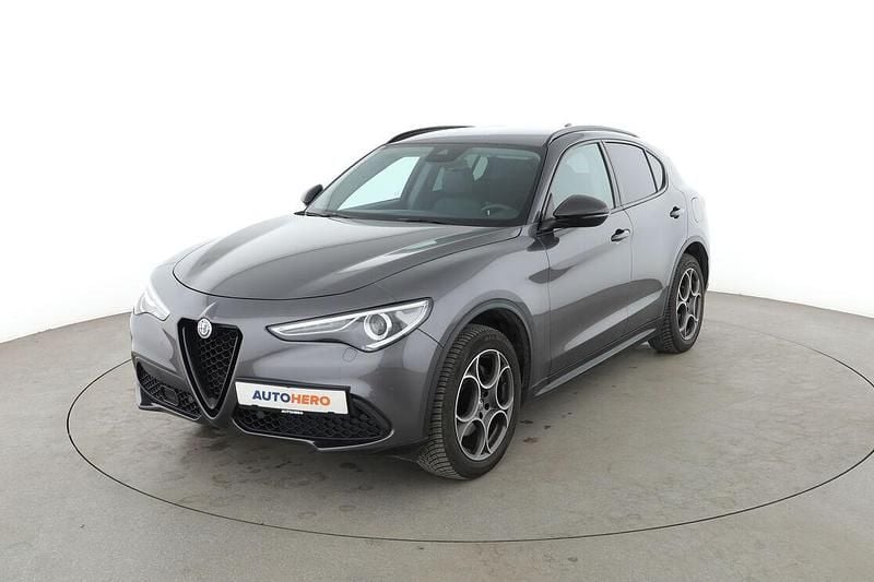 Gebraucht Alfa Romeo Stelvio Tech Edition 209 PS (153 kW) 2020 Grau SUV