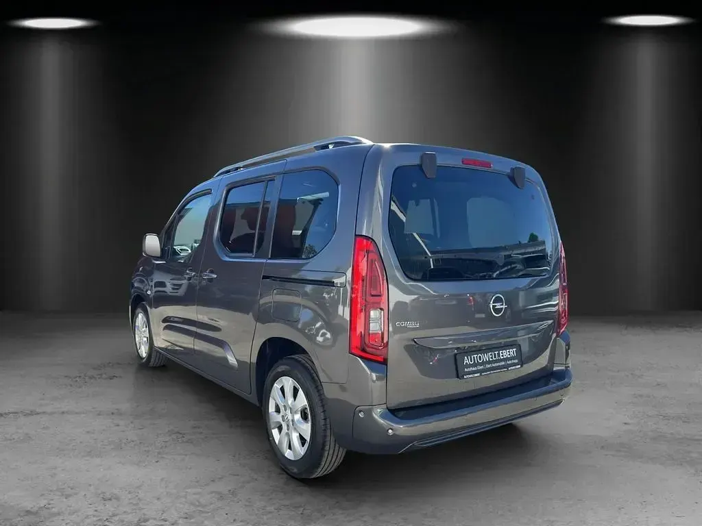 Gebraucht Opel Combo Life Innovation 131 PS (96 kW) 2019 Grau Van / Kleinbus