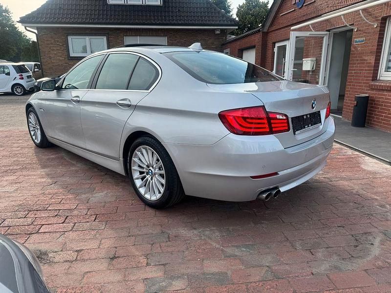 Gebraucht BMW 530 Performance 245 PS (180 kW) 2010 Silber Limousine