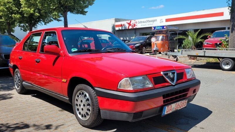 Rot Gebraucht 1994 Alfa Romeo 33 Limousine | 8.000 € - Bild 1/4