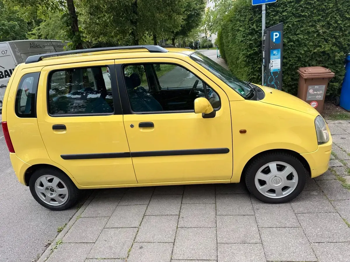Gebraucht Opel Agila 75 PS (55 kW) 2006 Gelb Kleinwagen