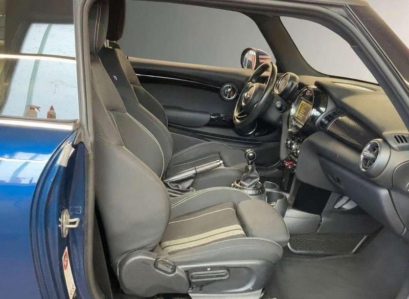 Gebraucht Mini John Cooper Works 192 PS (141 kW) 2014 Deep blue Kleinwagen