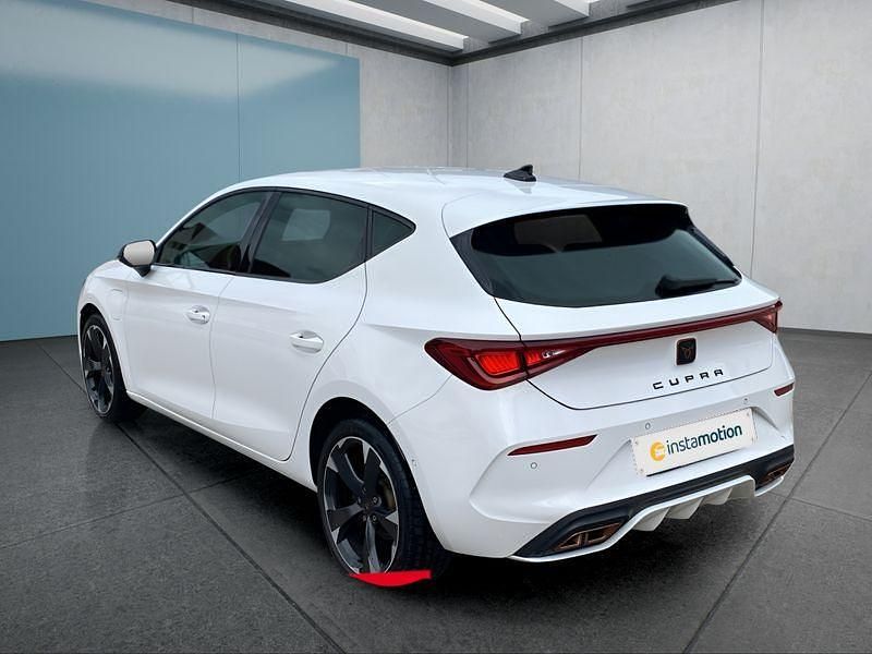 Gebraucht Cupra Leon 204 PS (150 kW) 2022 Weiß Kleinwagen