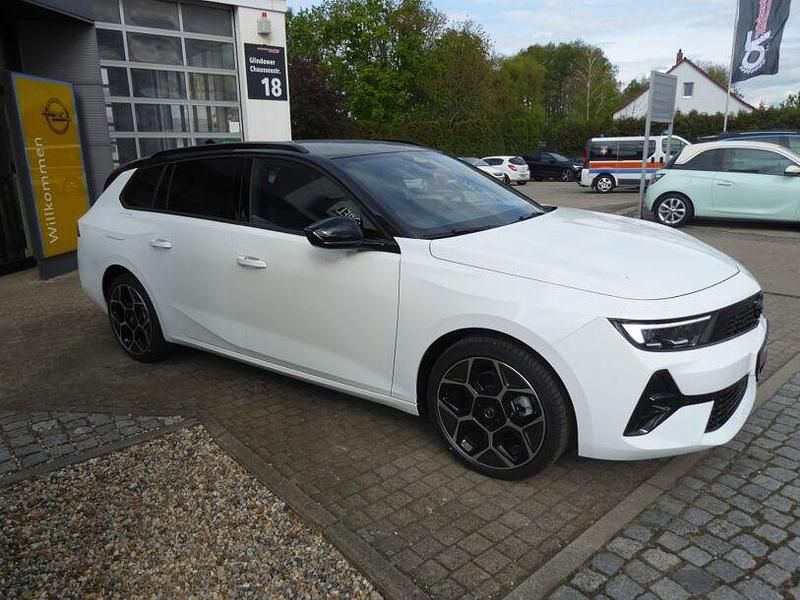 Gebraucht Opel Astra 131 PS (96 kW) 2024 Arktisweiß Kombi