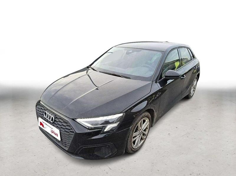 Gebraucht Audi A3 Sportback e-tron 204 PS (150 kW) 2023 Mythosschwarz metallic Kleinwagen