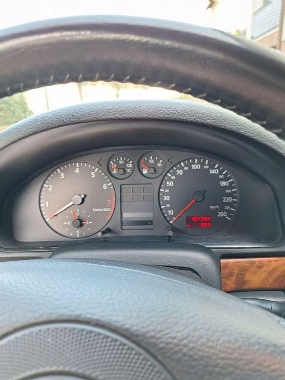 Gebraucht Audi A4 150 PS (110 kW) 1998 Blau Limousine