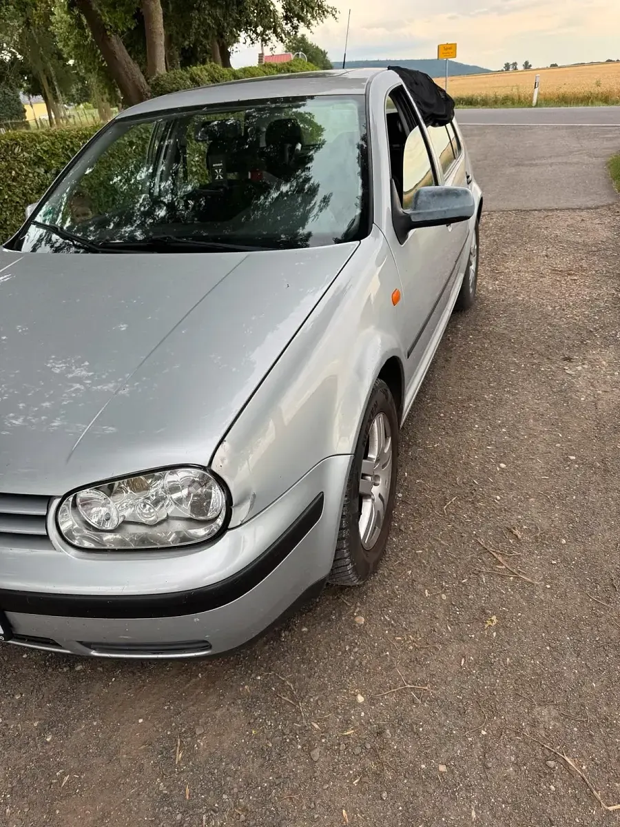 Gebraucht VW Golf III 90 PS (66 kW) 1998 Silber Kombi
