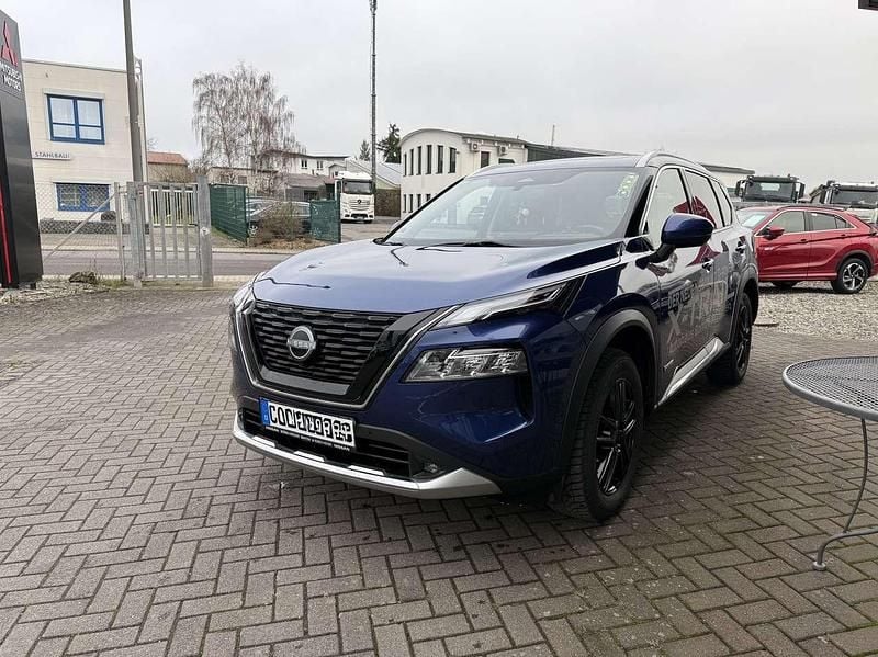 Blau Gebraucht 2022 Nissan X-Trail Tekna SUV | 33.990 € (Etwas zu teuer) - Bild 1/4