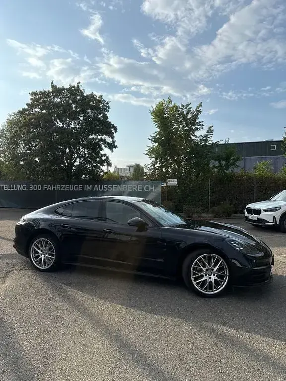 Gebraucht Porsche Panamera 4 330 PS (242 kW) 2022 Schwarz Kleinwagen