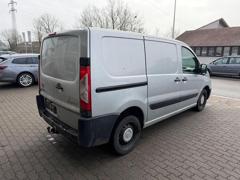 Gebraucht Toyota Proace 90 PS (66 kW) 2015 Silber Van / Kleinbus