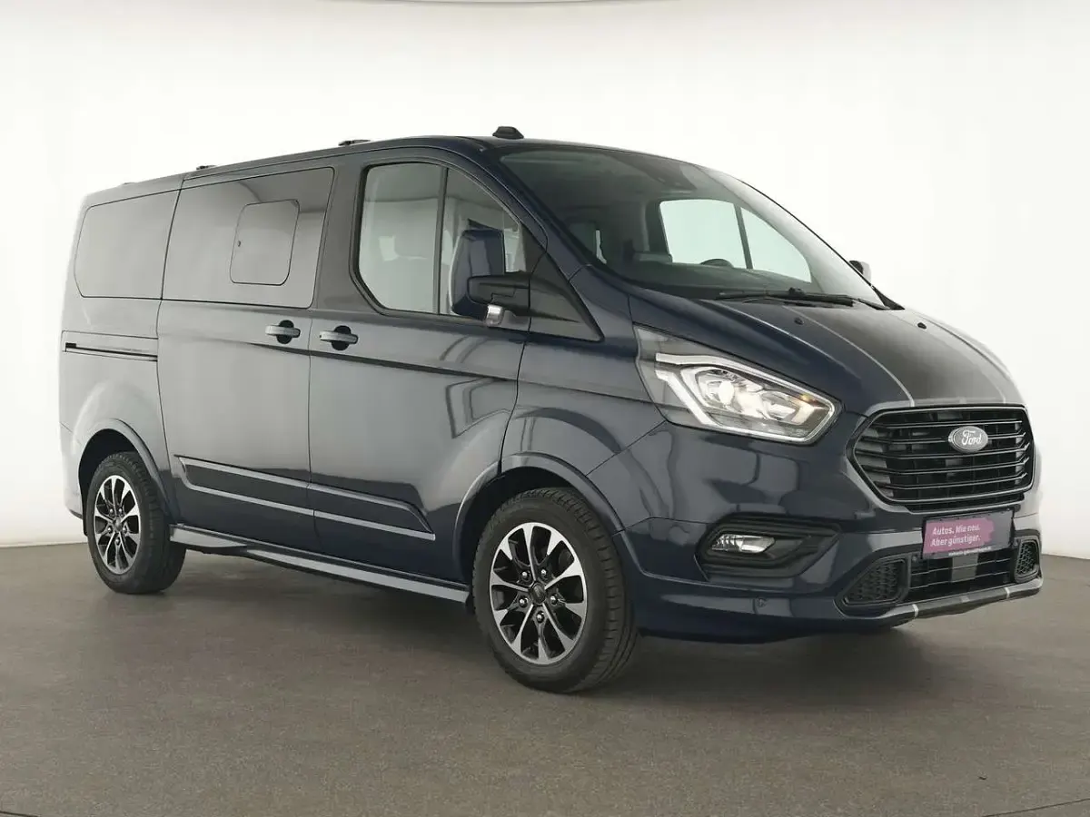 Gebraucht Ford Tourneo Custom Sport 185 PS (136 kW) 2022 Blau Van