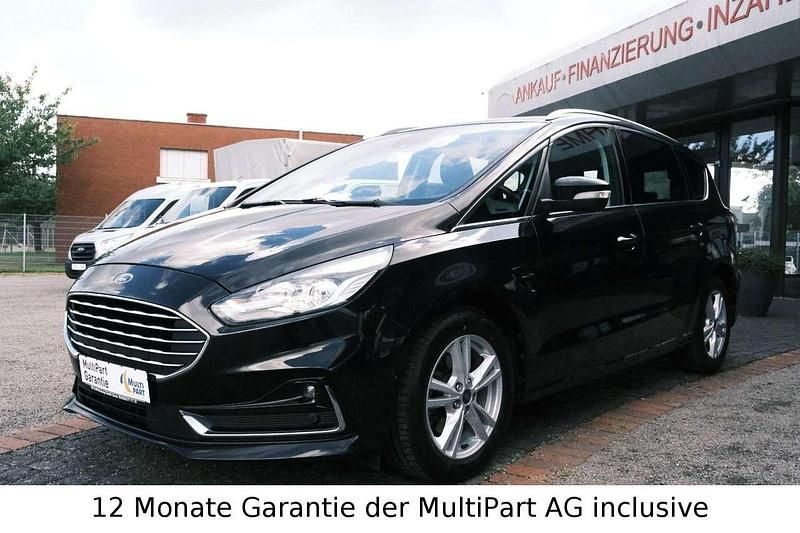 Obsidianschwarz Gebraucht 2021 Ford S-MAX Titanium Van / Kleinbus | 18.299 € (Superpreis) - Bild 1/4