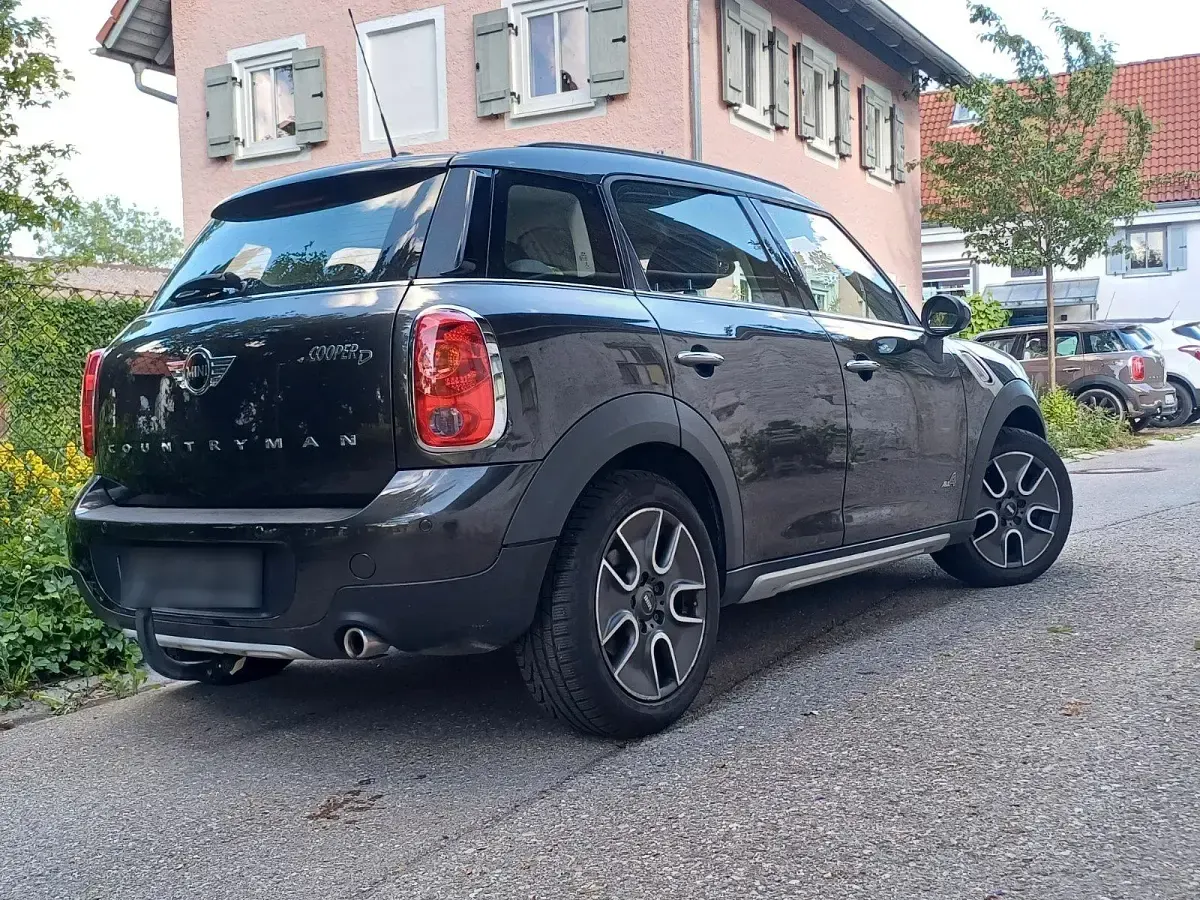 Gebraucht Mini Cooper D 112 PS (82 kW) 2015 Braun Kleinwagen