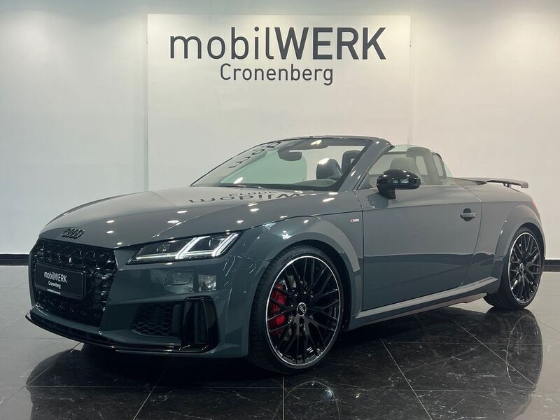 Grau Gebraucht 2019 Audi TT Competition Cabrio | 33.990 € (Teuer) - Bild 1/4