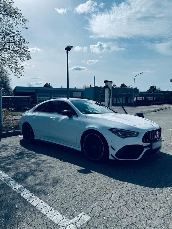 Gebraucht Mercedes CLA45 AMG AMG 421 PS (309 kW) 2020 Weiß Limousine