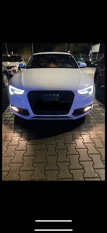 Weiß Gebraucht 2015 Audi A5 Comfort Limousine | 10.500 € (Guter Preis) - Bild 1/4