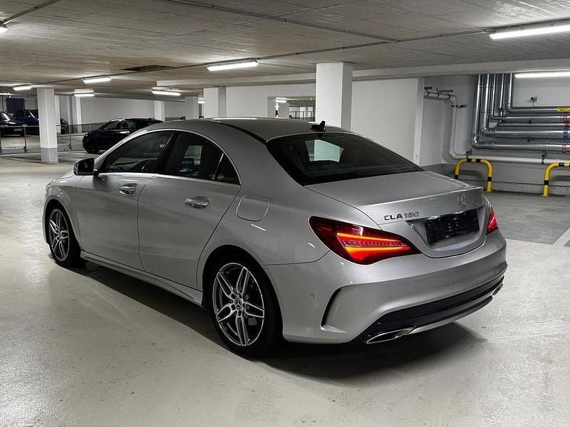 Gebraucht Mercedes CLA180 AMG line 122 PS (89 kW) 2018 Silber Limousine
