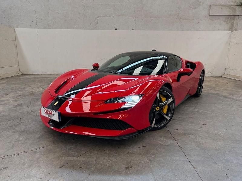 Gebraucht Ferrari SF90 999 PS (734 kW) 2023 Rot