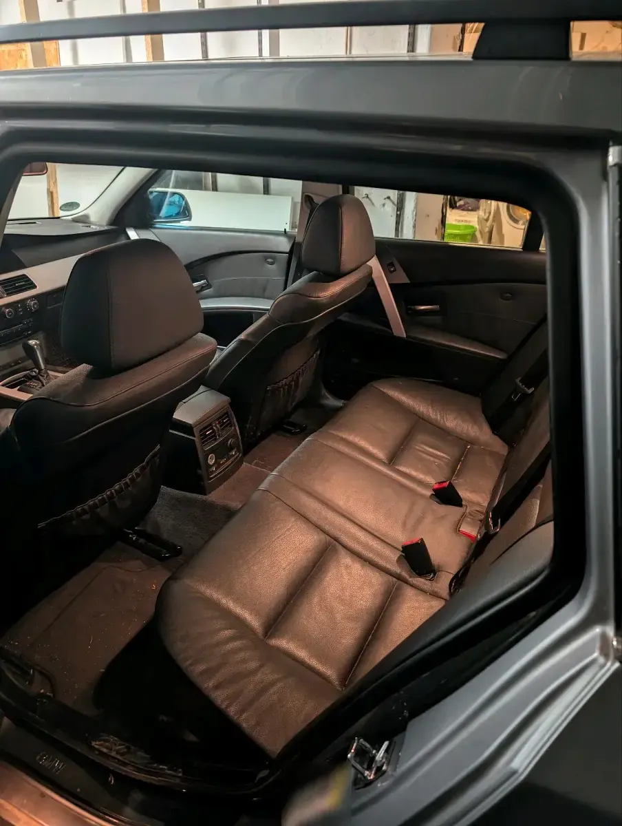 Gebraucht BMW 530 231 PS (169 kW) 2006 Grau Kombi