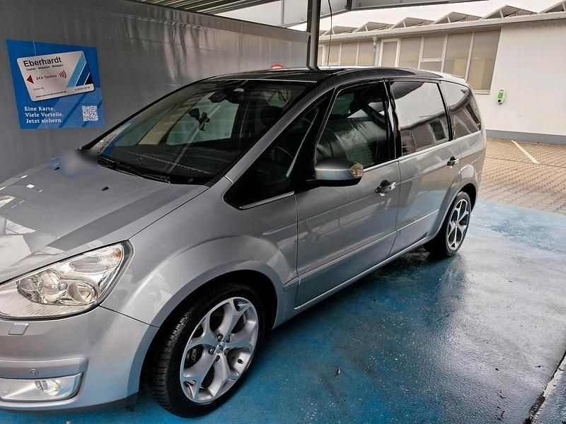 Gebraucht Ford Galaxy 175 PS (128 kW) 2009 Grau Van / Kleinbus